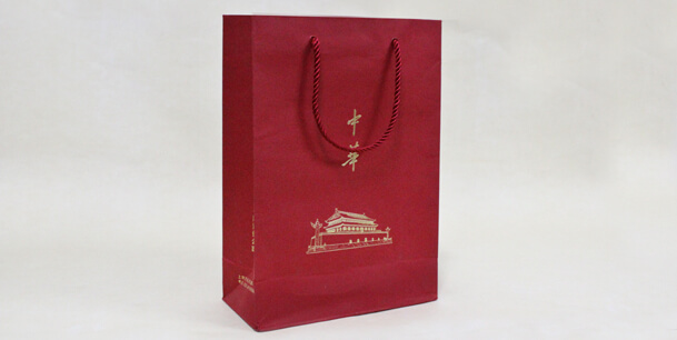 手提袋定制、設(shè)計(圖1)