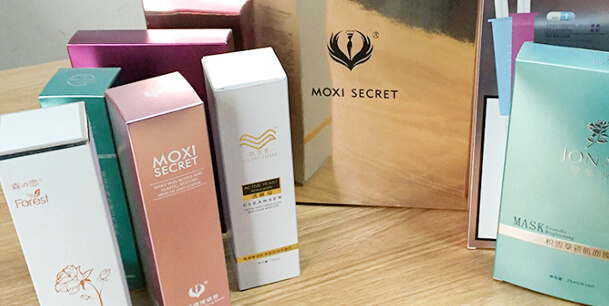 上?；瘖y品包裝印刷(圖1)